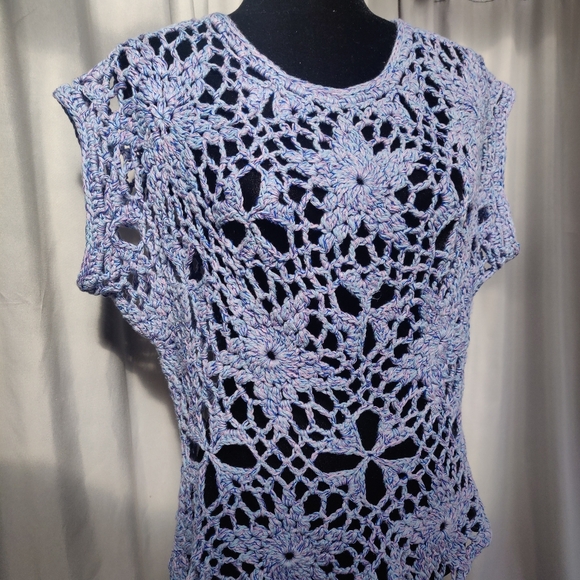 Hand Made Kerry Top - Picture 4 of 7